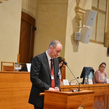 „Pestrost, jinakost, předsudky a strachy“ – Senátní konference řešila téma rasismu a lidských práv