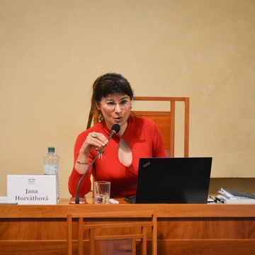 „Pestrost, jinakost, předsudky a strachy“ – Senátní konference řešila téma rasismu a lidských práv