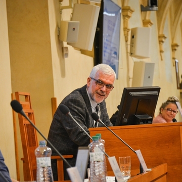 „Pestrost, jinakost, předsudky a strachy“ – Senátní konference řešila téma rasismu a lidských práv
