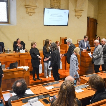 „Pestrost, jinakost, předsudky a strachy“ – Senátní konference řešila téma rasismu a lidských práv