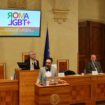 „Nestůj stranou...“ – Senátní konference oficiálně zahájila Mezinárodní dny proti rasismu 